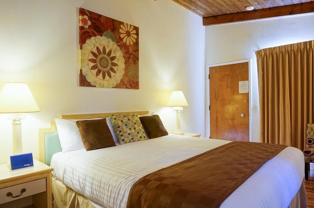 Pacific Crest Hotel 산타 바바라 객실 사진